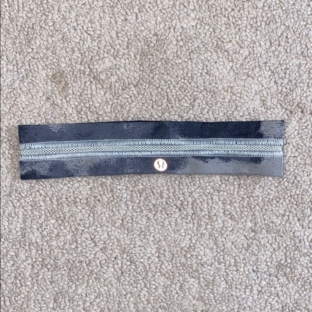 Lululemon headband!